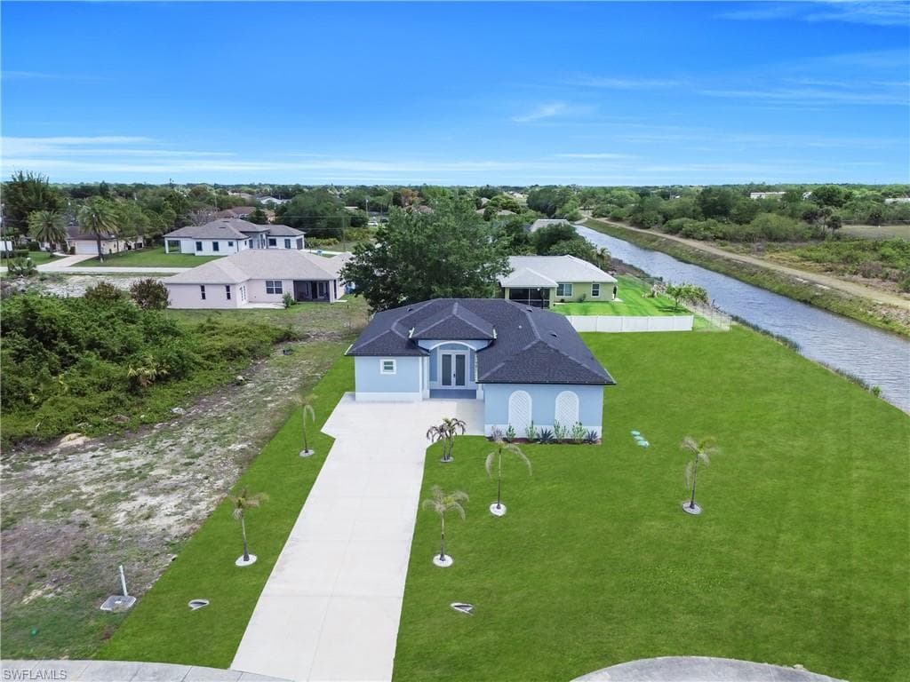 900 Sunniland BLVD LEHIGH ACRES, FL 33971