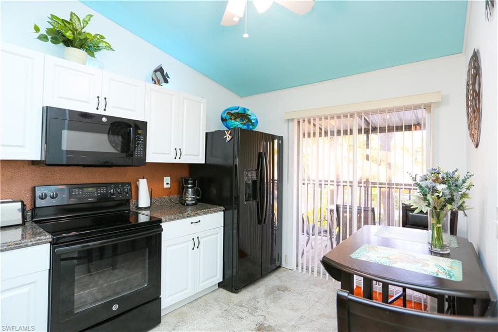 4030 Northlight DR NAPLES, FL 34112