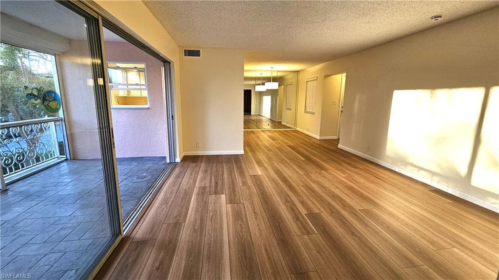 301 6th AVE S D NAPLES, FL 34102