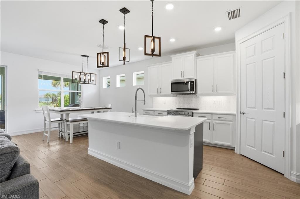 28032 Captiva Shell LOOP BONITA SPRINGS, FL 34135