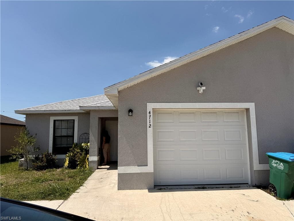 4712 SE 5th AVE CAPE CORAL, FL 33904