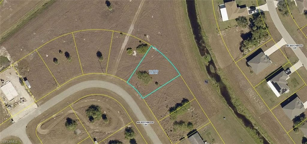 3037 NW Beechwood CIR LABELLE, FL 33935