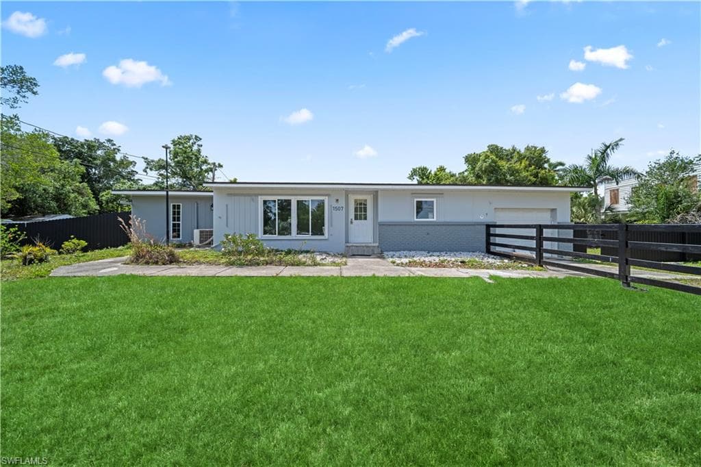 1507 Lavilla RD PUNTA GORDA, FL 33950