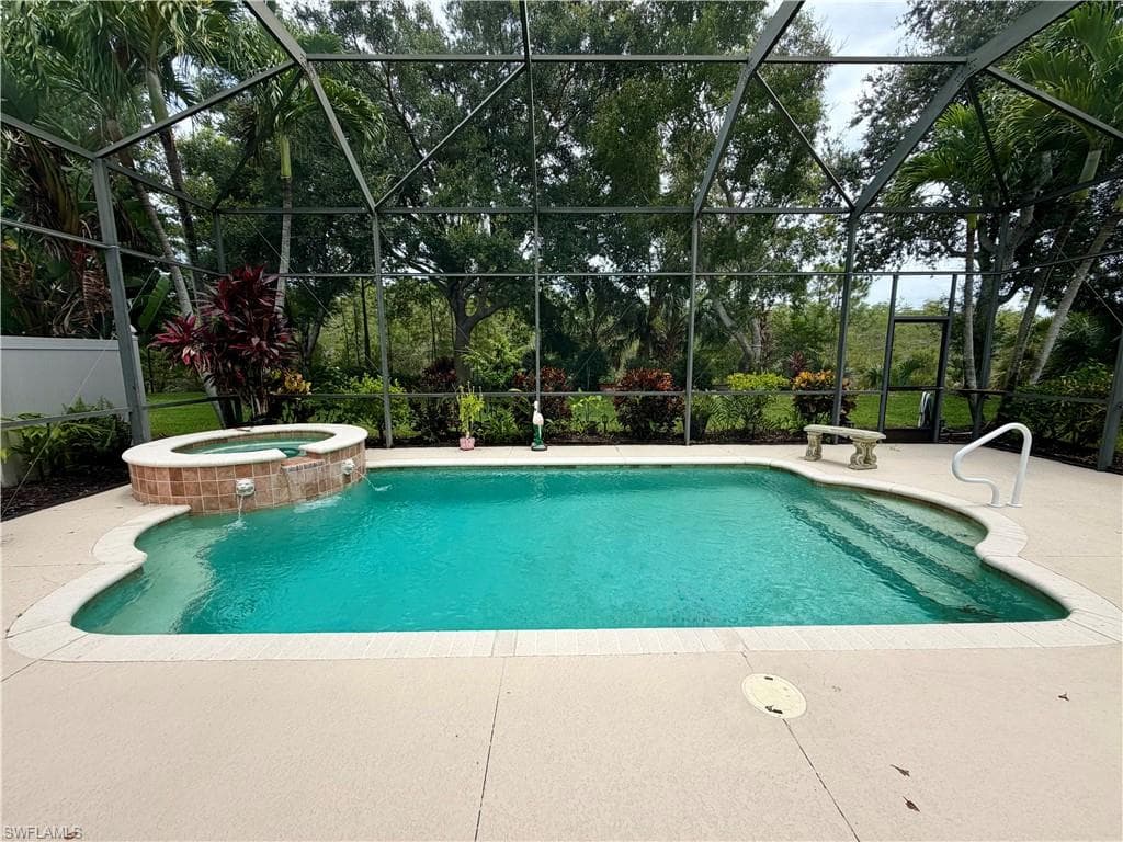 14508 Sterling Oaks DR NAPLES, FL 34110