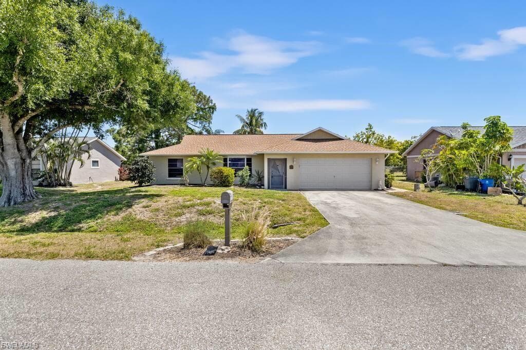 17501 Ingram RD FORT MYERS, FL 33967
