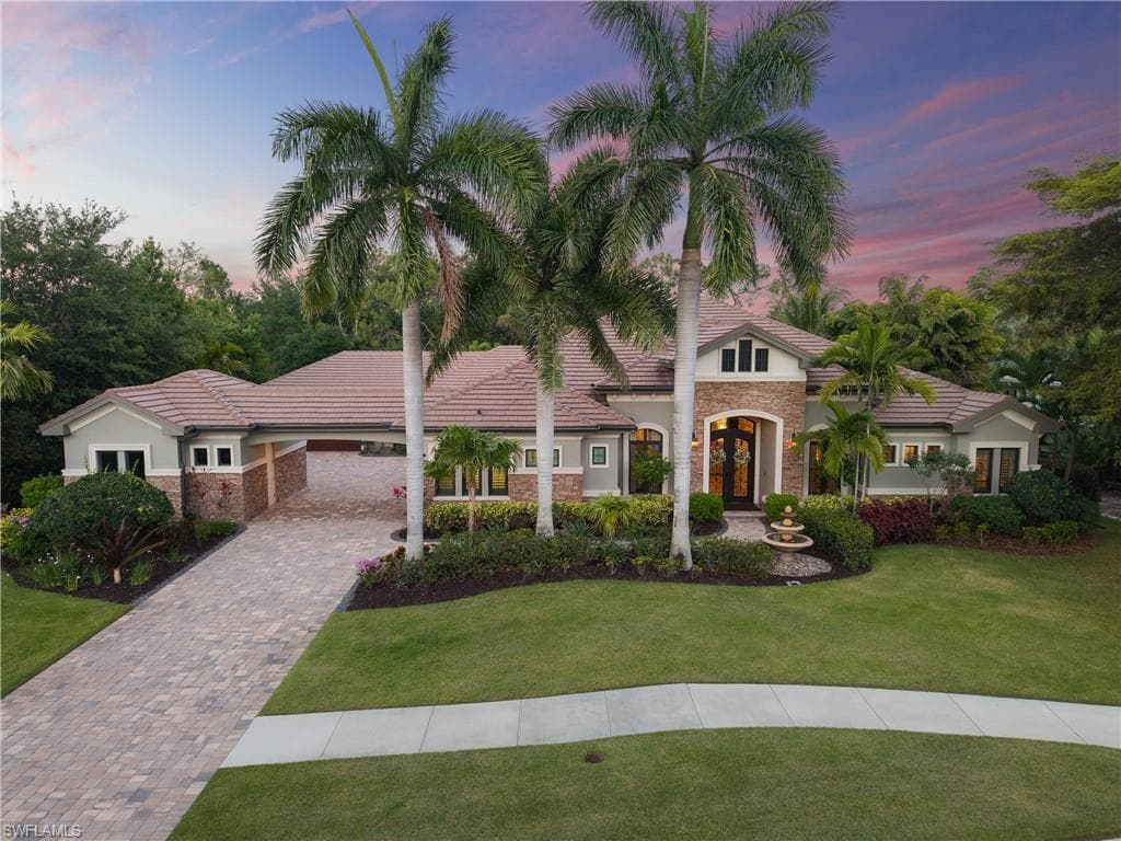 3987 Brynwood DR NAPLES, FL 34119