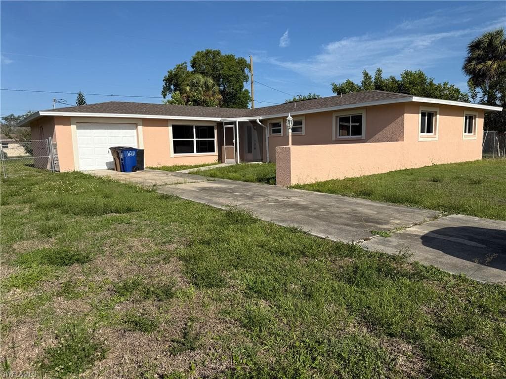 344 Dellwood AVE LEHIGH ACRES, FL 33936