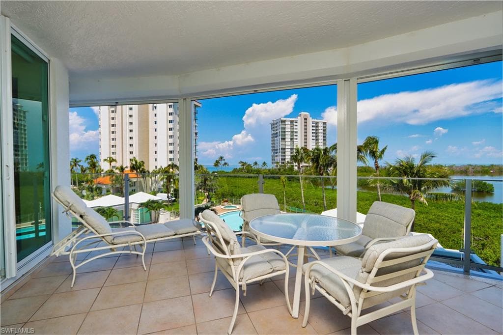 60 Seagate DR 402 NAPLES, FL 34103