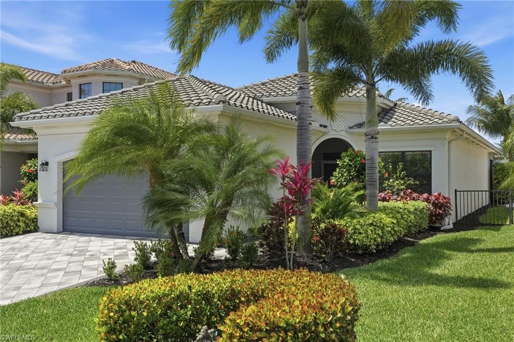 4475 Crimson AVE NAPLES, FL 34119