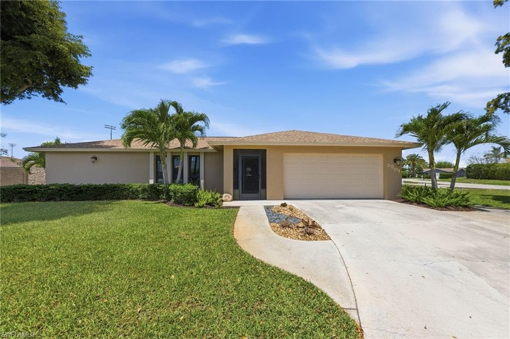 5201 31st PL SW NAPLES, FL 34116