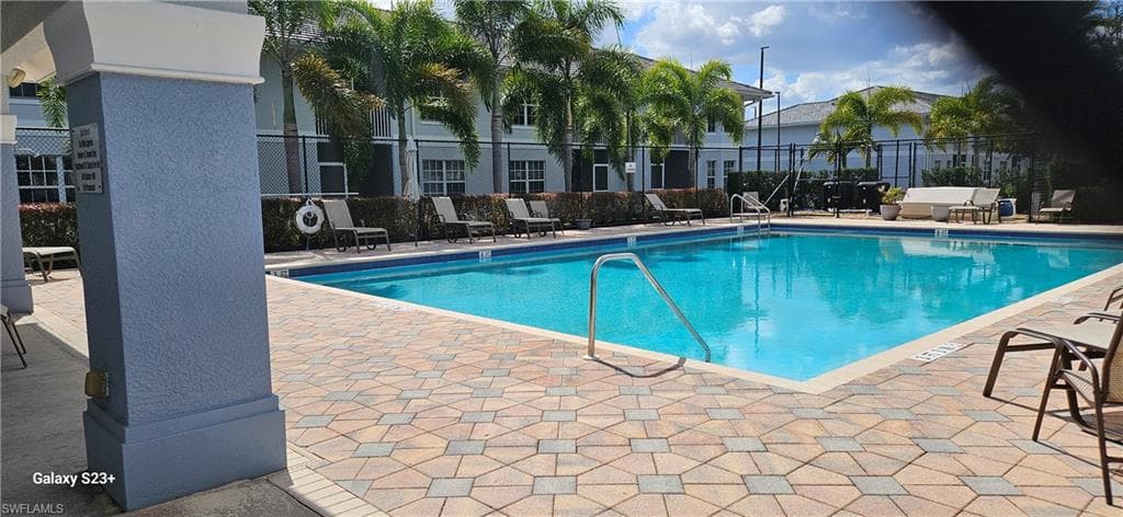 8424 Bernwood Cove LOOP 1511 FORT MYERS, FL 33966