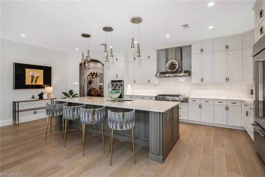 16336 Corsica WAY 201 NAPLES, FL 34110