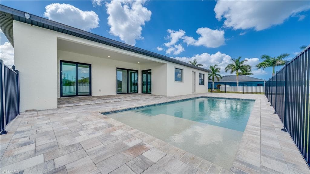 3805 SW 1st ST CAPE CORAL, FL 33991
