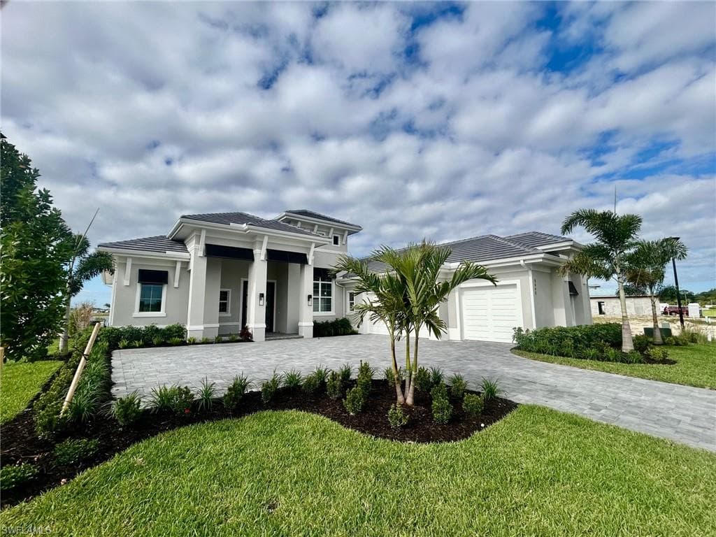 9448 Loquat LN NAPLES, FL 34114