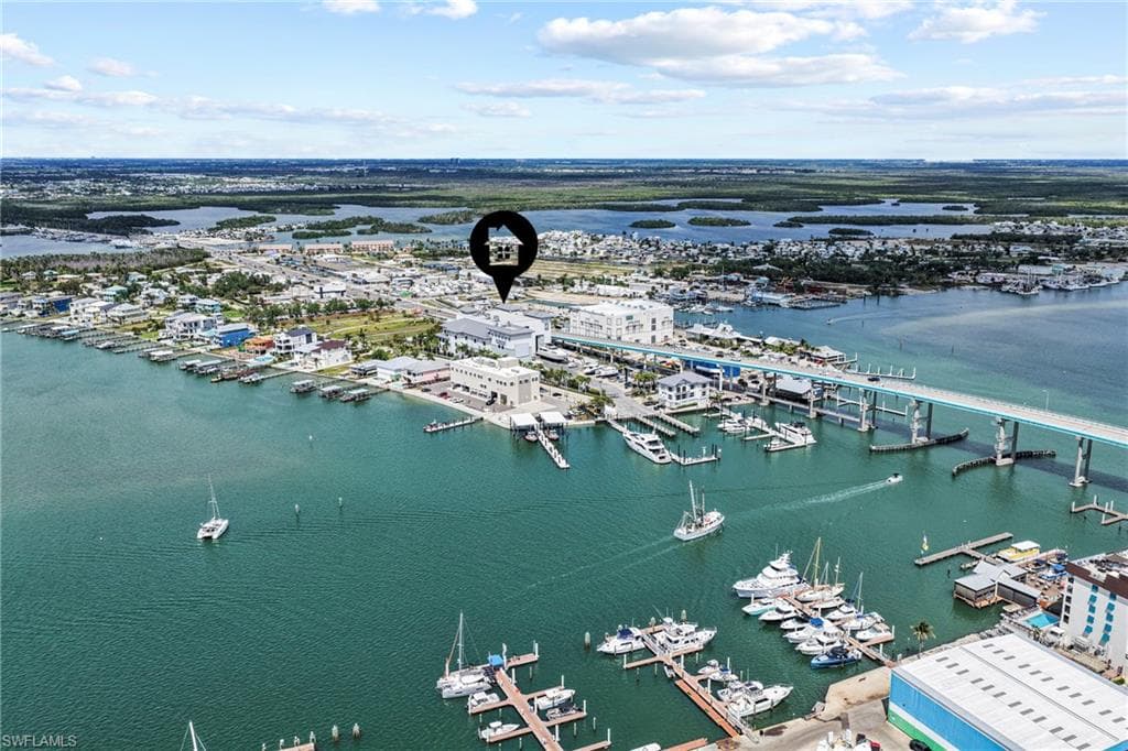 19281 #44 San Carlos BLVD FORT MYERS BEACH, FL 33931