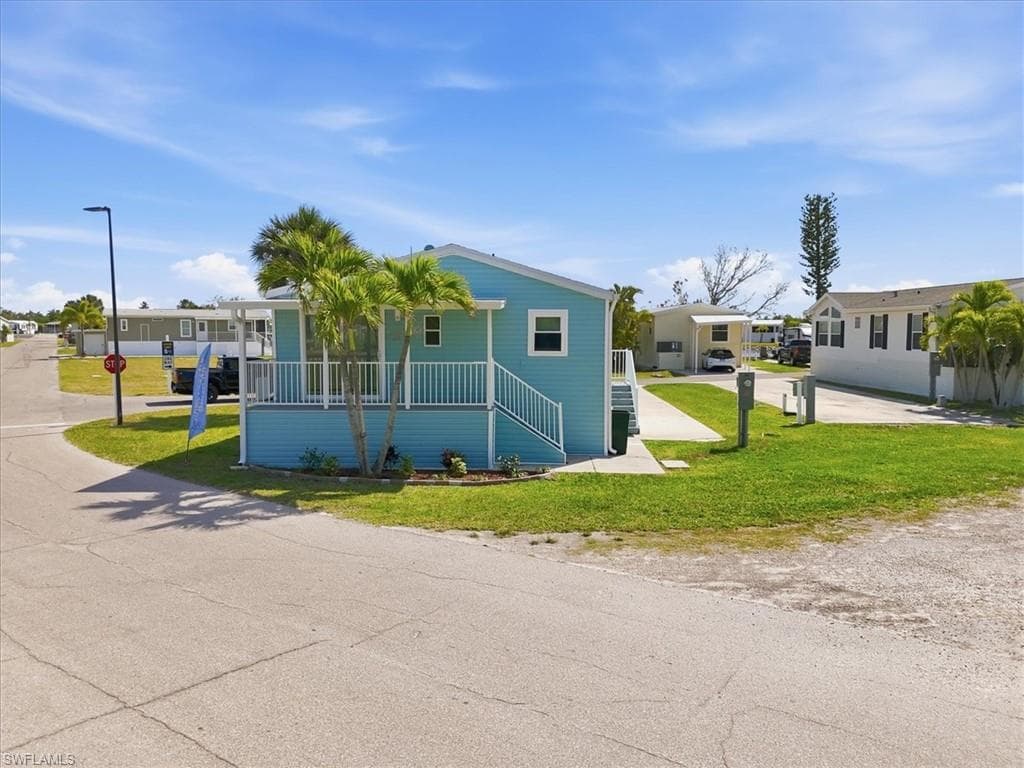 730 Chippewa TRL FORT MYERS BEACH, FL 33931