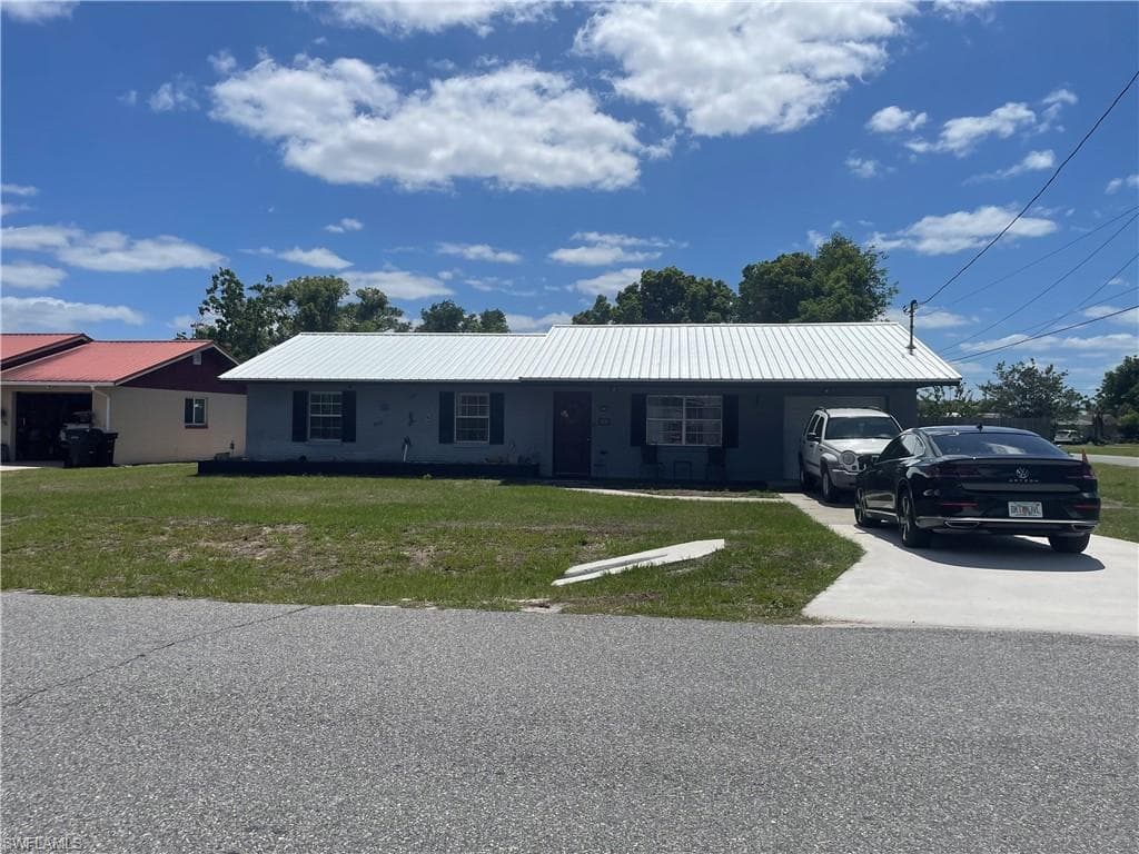 163 Jackson ST LAKE WALES, FL 33859
