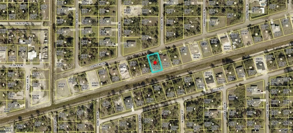 2803 Darlene PL LEHIGH ACRES, FL 33971
