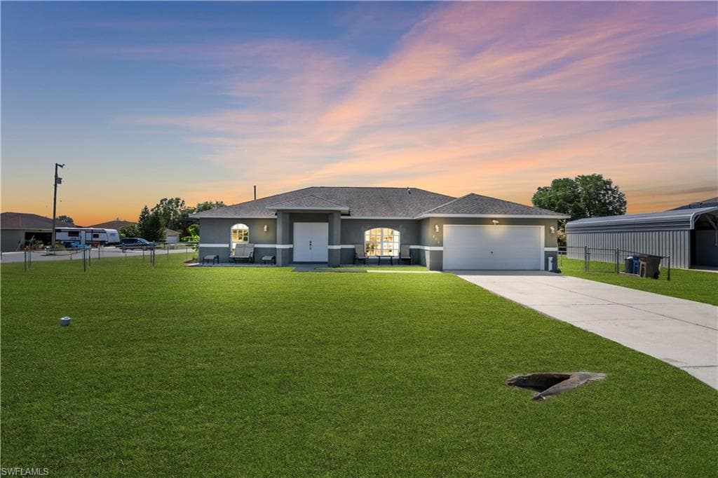 834 Sea Urchin CIR FORT MYERS, FL 33913
