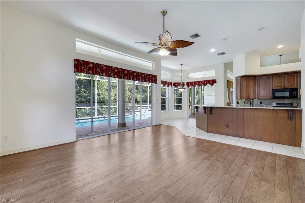 28476 Del Lago WAY BONITA SPRINGS, FL 34135