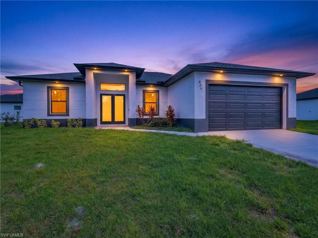 639 Knapp ST LEHIGH ACRES, FL 33974