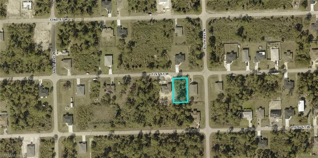 3303 71st ST W LEHIGH ACRES, FL 33971