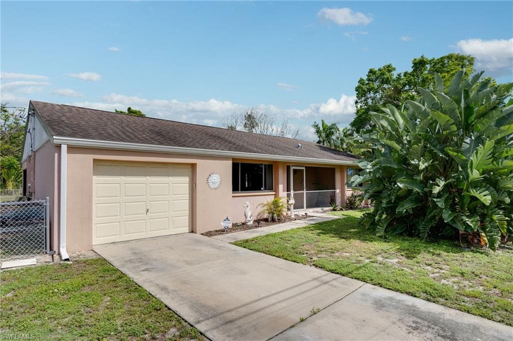 4521 Orchid BLVD CAPE CORAL, FL 33904
