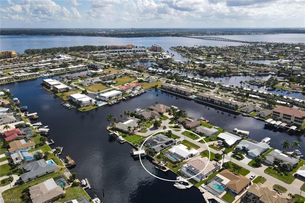 1717 SE 41st ST CAPE CORAL, FL 33904