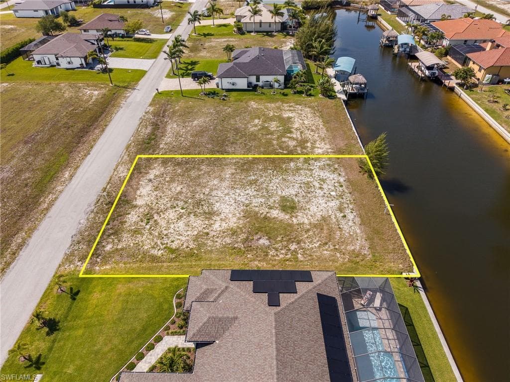 1628 NW 38th PL CAPE CORAL, FL 33993