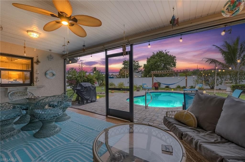 1022 SE 17th AVE CAPE CORAL, FL 33990