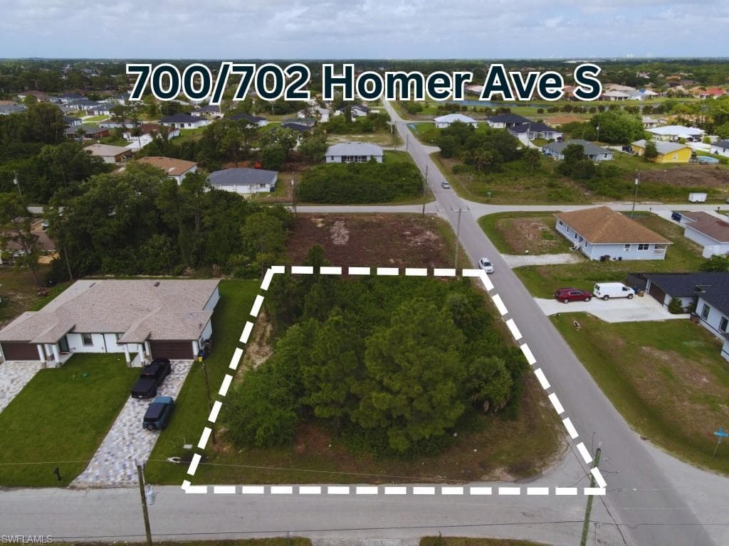 702 Homer AVE S LEHIGH ACRES, FL 33973