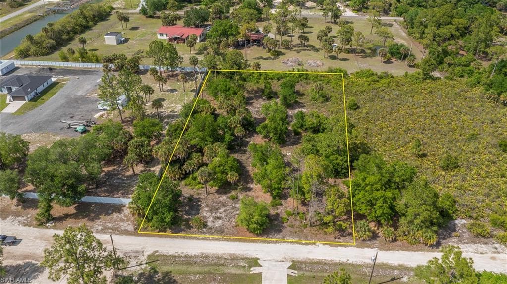 7906 23rd PL LABELLE, FL 33935