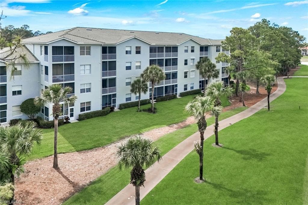 3960 Loblolly Bay DR 304 NAPLES, FL 34114