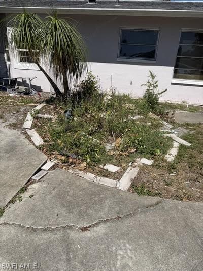 4825 AZTEC CIR NAPLES, FL 34112