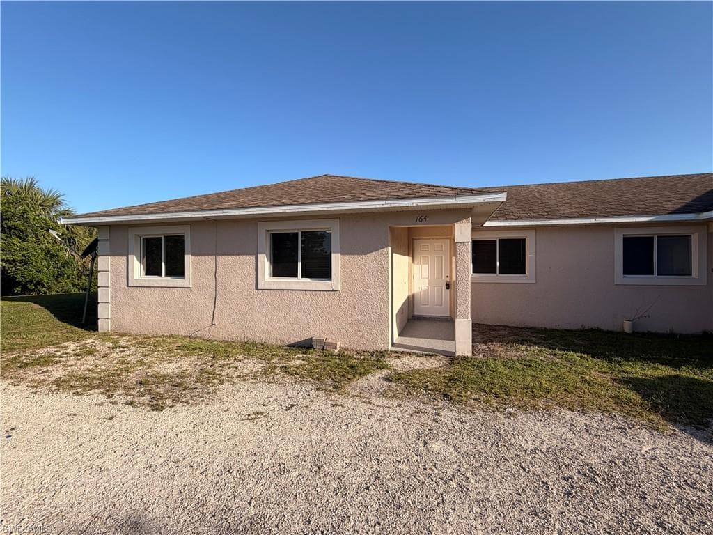 762 Gallo AVE S 764 LEHIGH ACRES, FL 33974