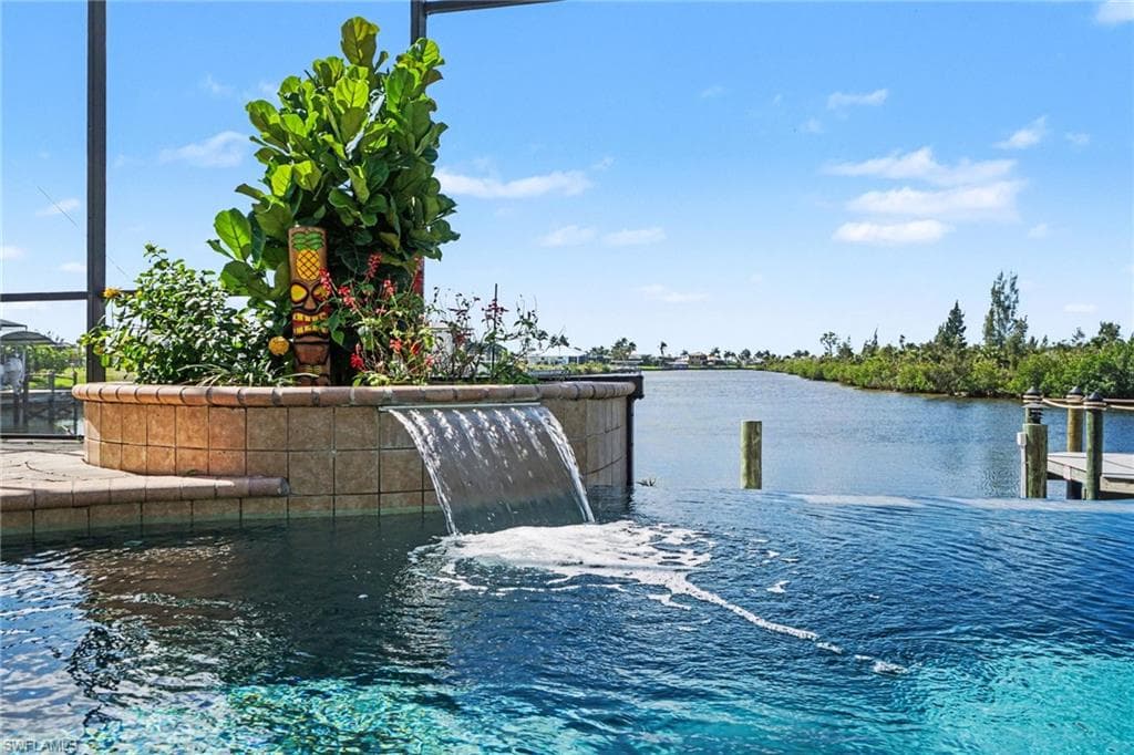 4214 Gulfstream PKWY CAPE CORAL, FL 33993