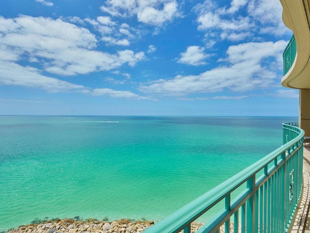 970 Cape Marco DR 806 MARCO ISLAND, FL 34145