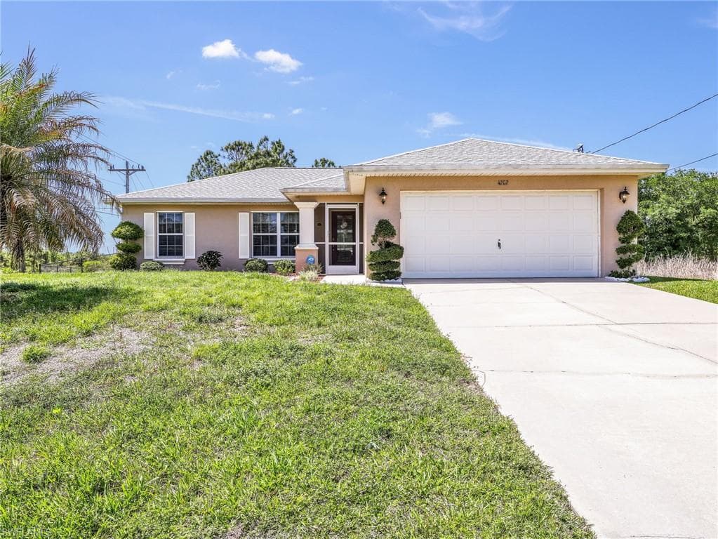 4202 Unice AVE LEHIGH ACRES, FL 33976