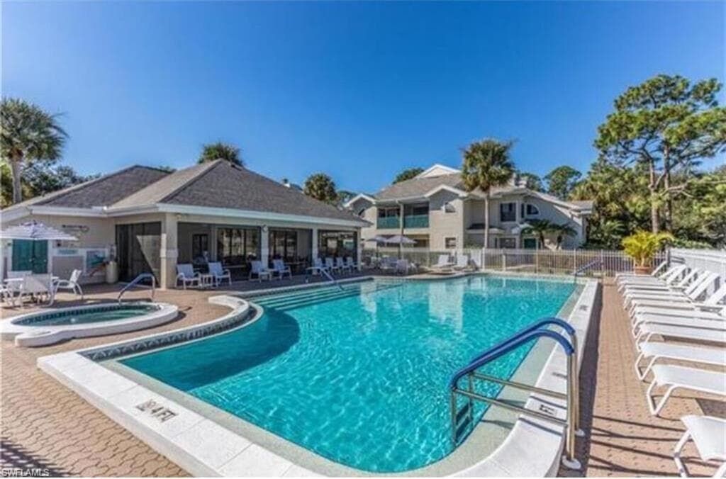 65 Emerald Woods DR E8 NAPLES, FL 34108