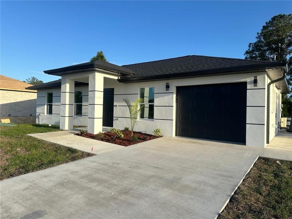 1224 Eburn ST E LEHIGH ACRES, FL 33974