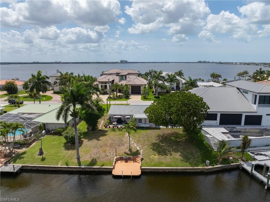 1649 Edith Esplanade CAPE CORAL, FL 33904