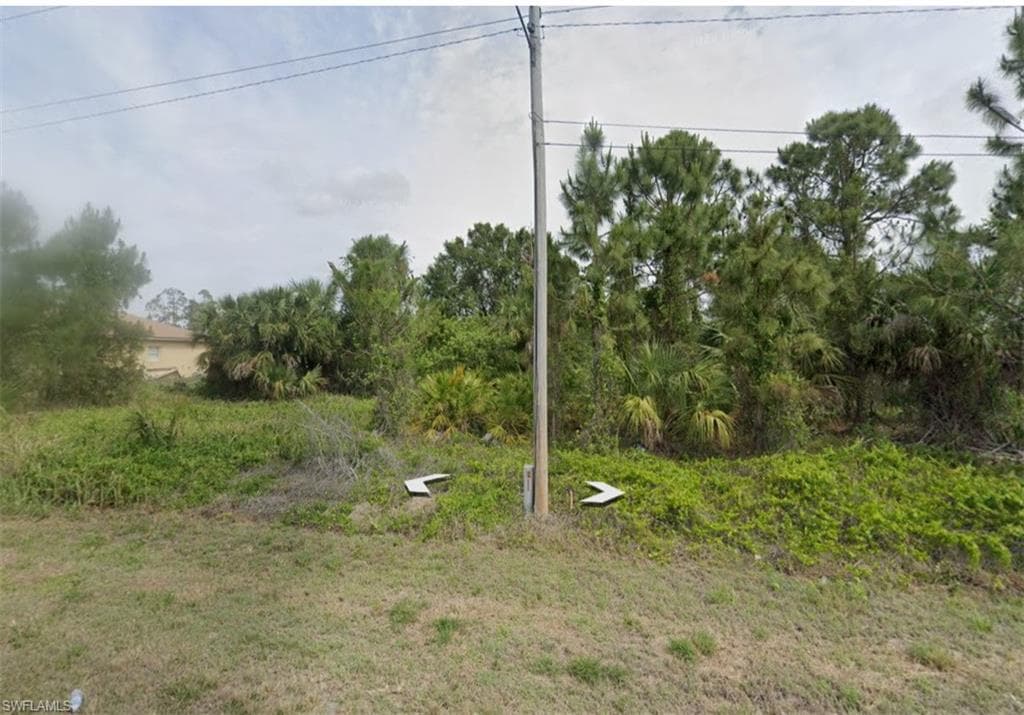 1217 Ermine ST E LEHIGH ACRES, FL 33974
