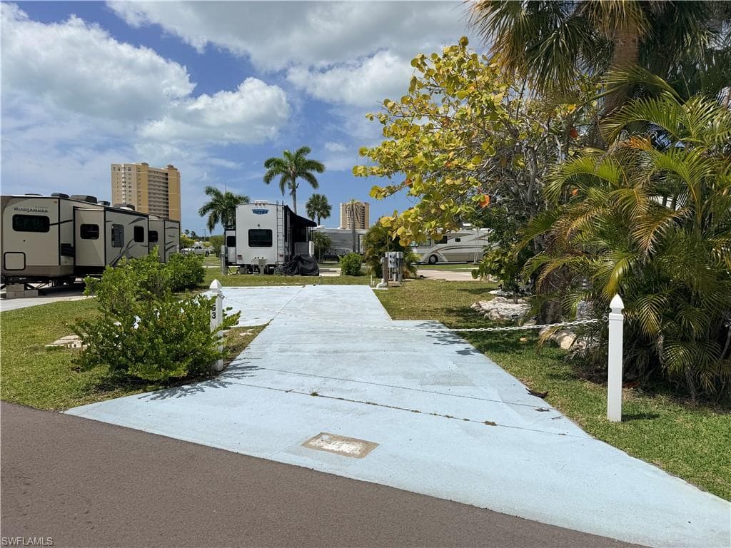 19681 Summerlin #553 RD FORT MYERS, FL 33908