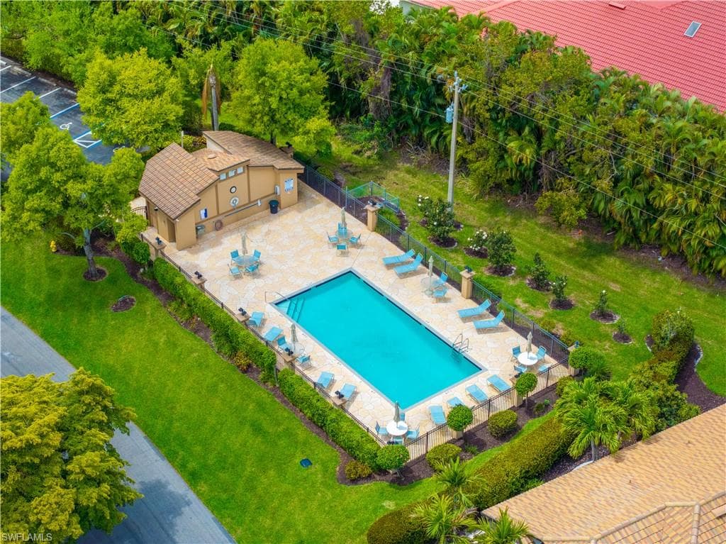 5472 Peppertree DR FORT MYERS, FL 33908