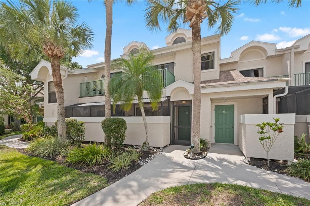 55 EMERALD WOODS DR C3 NAPLES, FL 34108