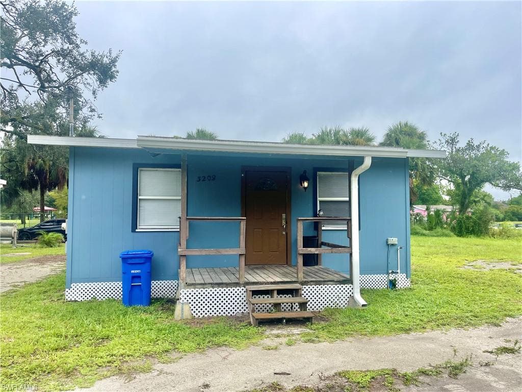 3208-3216 Dale ST FORT MYERS, FL 33916