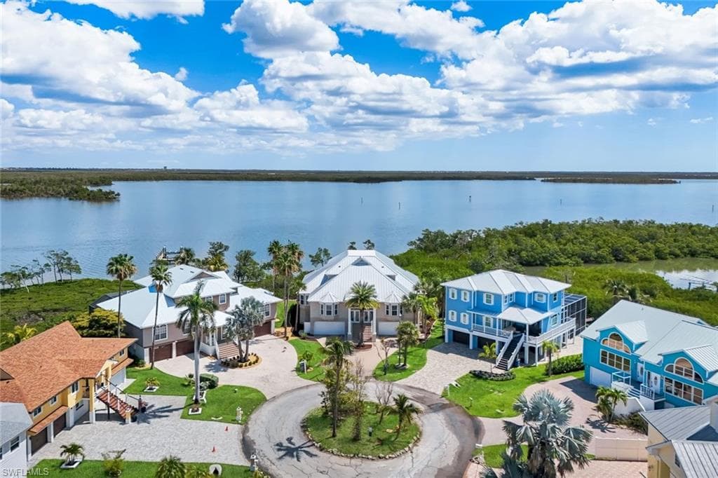 21500 - 21504 Indian Bayou DR FORT MYERS BEACH, FL 33931
