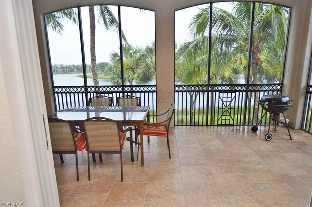 9267 MUSEO CT 204 NAPLES, FL 34114