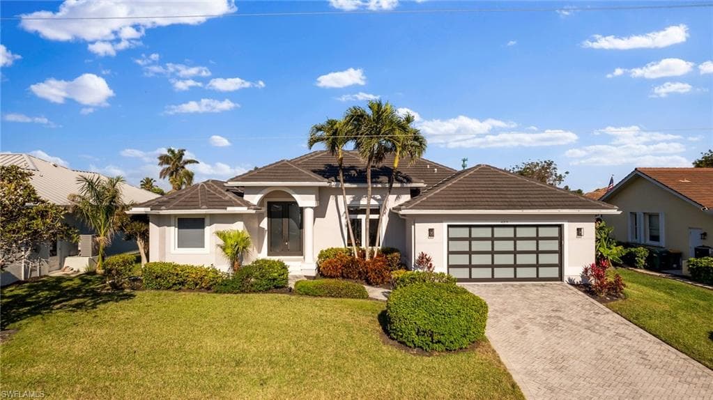 409 Waterleaf CT MARCO ISLAND, FL 34145