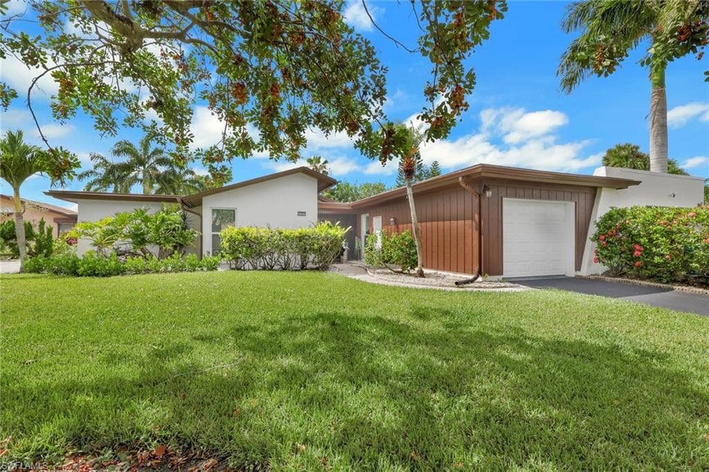 3980 Estero Bay LN F23 NAPLES, FL 34112
